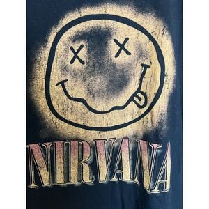 Nirvana Graphic T-Shirt Mens Large Black Smiley Face Logo Grunge Rock Band Tee